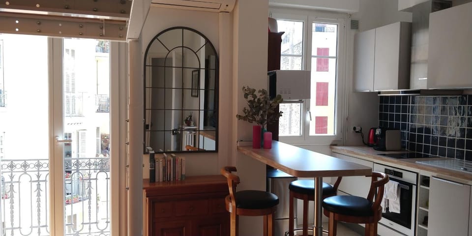 Charming studio in the heart of Nice 2 people Apartment in Nice