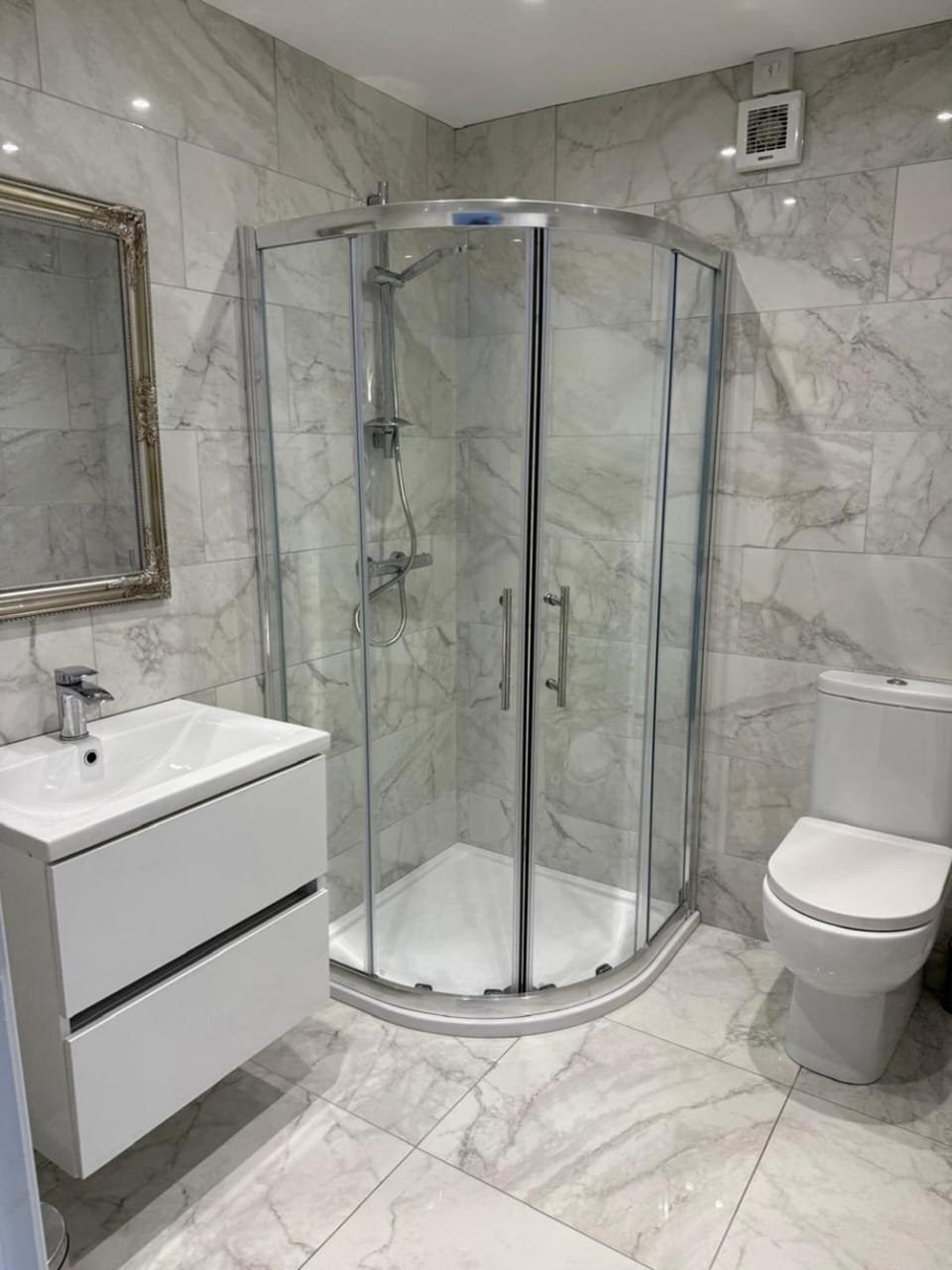 Shower, Toilet, Bathroom