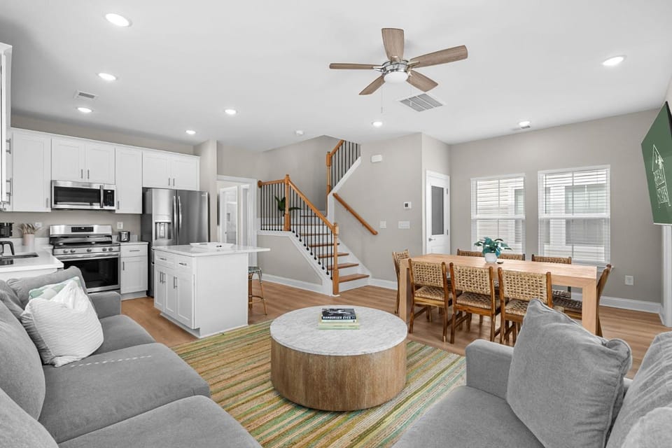 Drift Mint-Ocean View-Dog Friendly House in Myrtle Beach