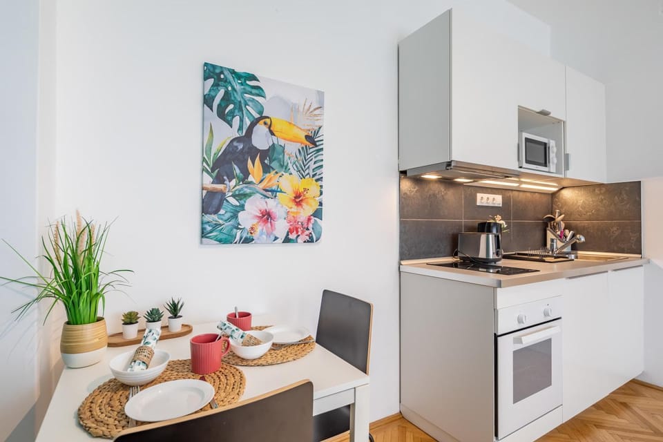 Very Central - Trendiest Neighborhood - Comfy Apartment in Budapest