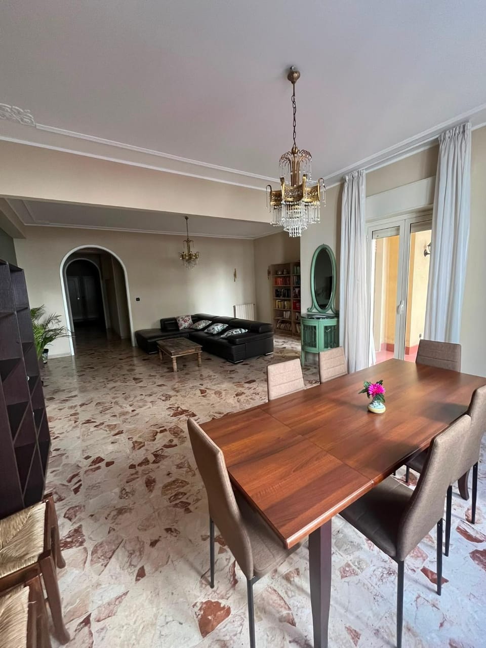 Maison Debora With Parking - Large Apartment for Friends and Families Apartment in Catania
