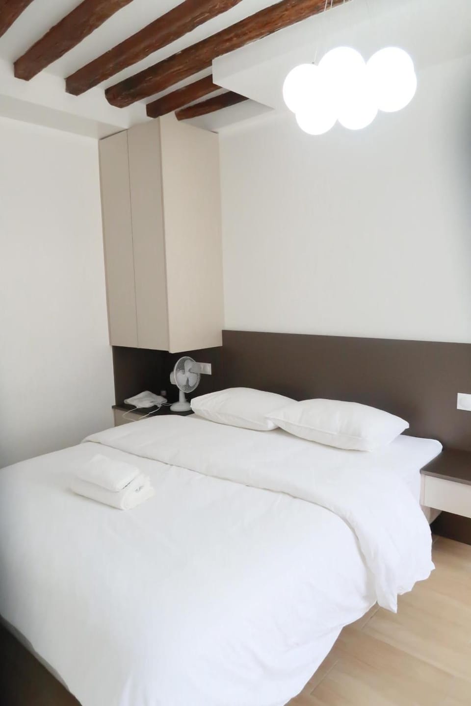 Home in Central Paris 5 min to Pompidou Apartment in Paris