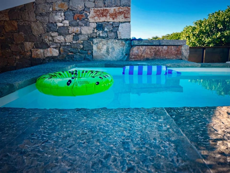 Quintinha do Sobrado Country House in Santarém District, Portugal