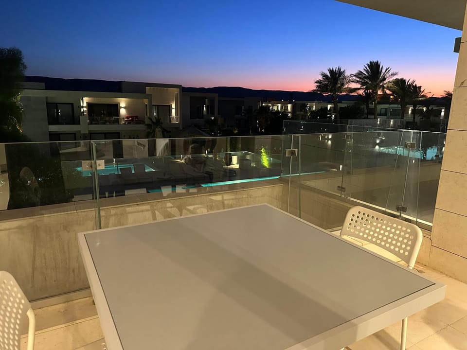 Patio, View (from property/room), Balcony/Terrace