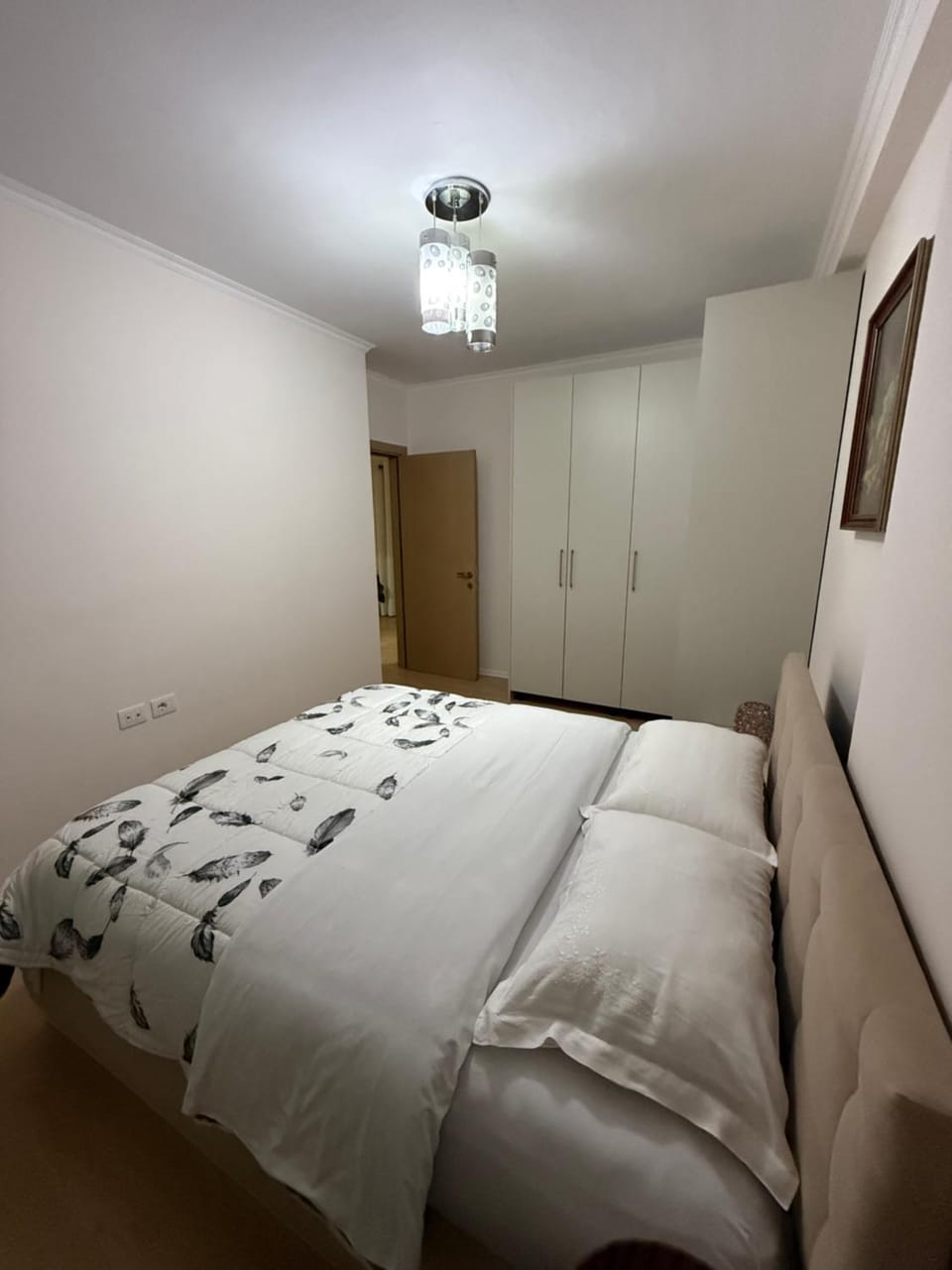 Bed, Photo of the whole room, Bedroom, wardrobe