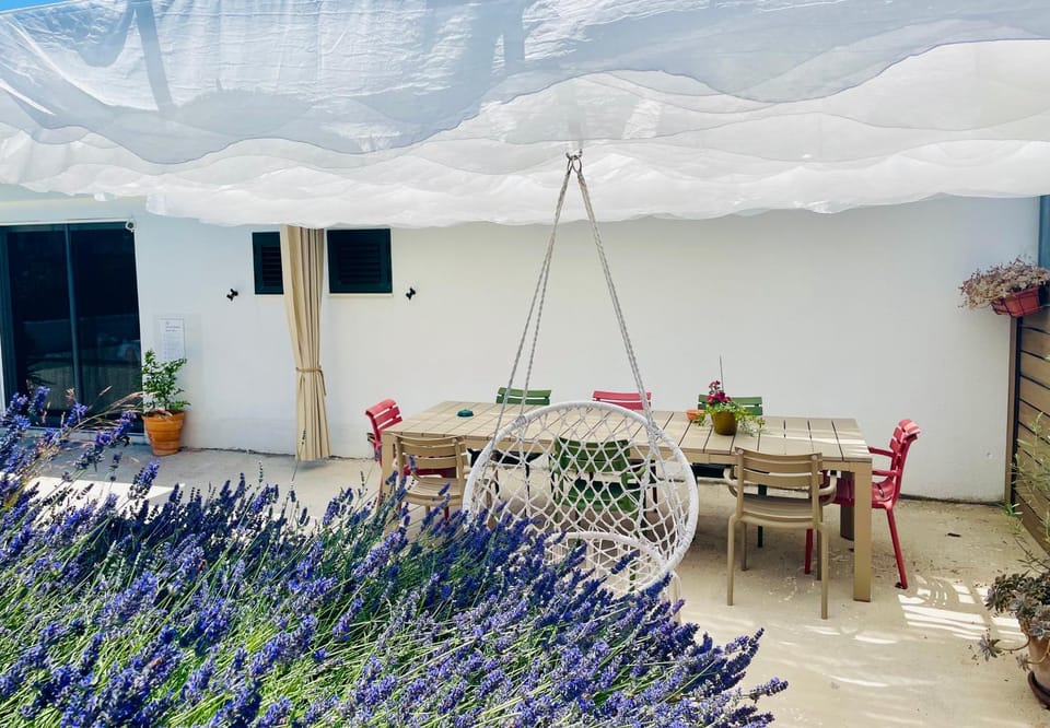 Vacation House Lavanda NEW! Heated pool House in Split-Dalmatia County