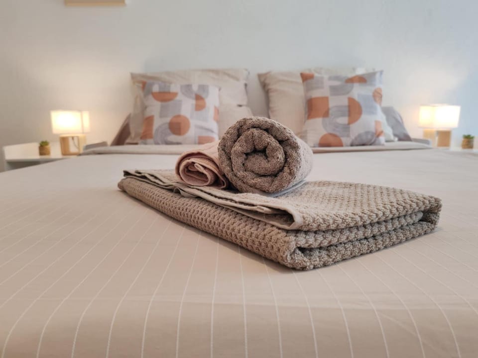 studio Nimes capouchiné parking et balcon proche centre Apartment in Nimes