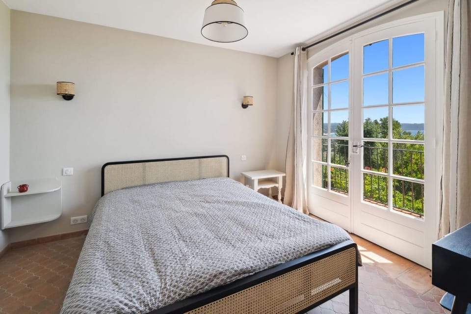 Incredible sea view peaceful stay at Villa OSCAR House in Cavalaire-sur-Mer