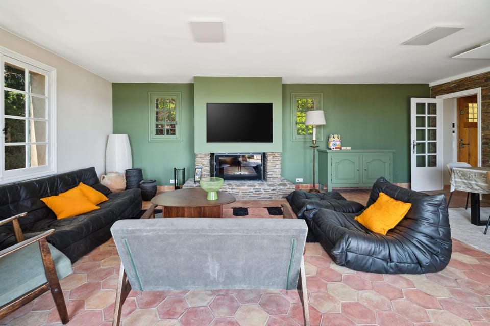 Incredible sea view peaceful stay at Villa OSCAR House in Cavalaire-sur-Mer