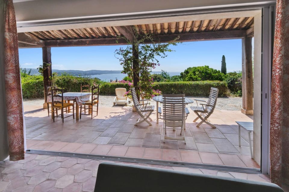 Incredible sea view peaceful stay at Villa OSCAR House in Cavalaire-sur-Mer