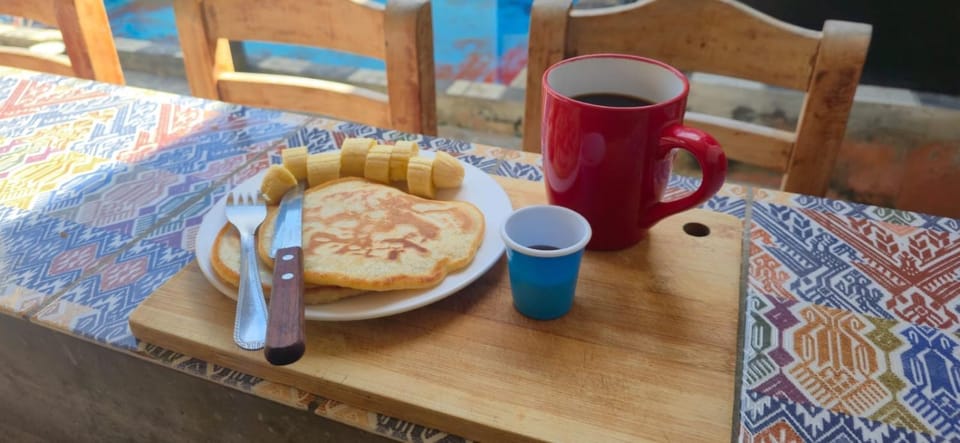 White Rabbit Hostal Bed and Breakfast in Granada
