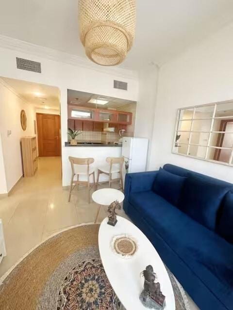 Luxury 1 BHK in Dubai Marina By dPie Man 1011 Apartment in Dubai