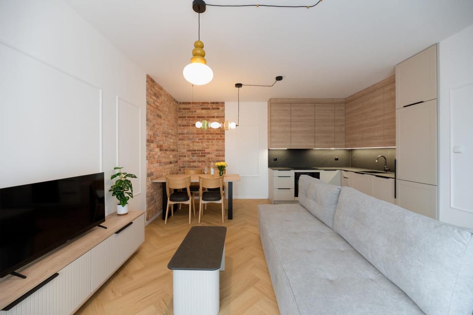 Communal lounge/ TV room, TV and multimedia, Kitchen or kitchenette, Living room, Dining area