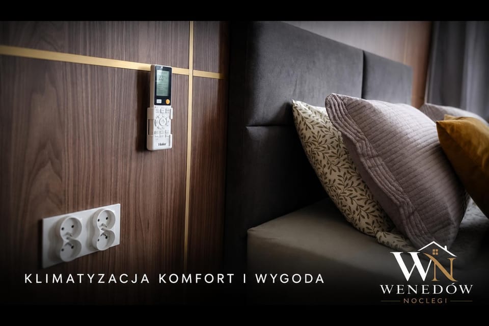 Bed, Property logo or sign, Bedroom
