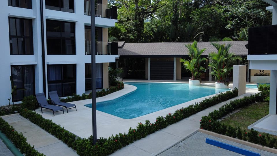 Garden, Fitness centre/facilities, Pool view, Swimming pool