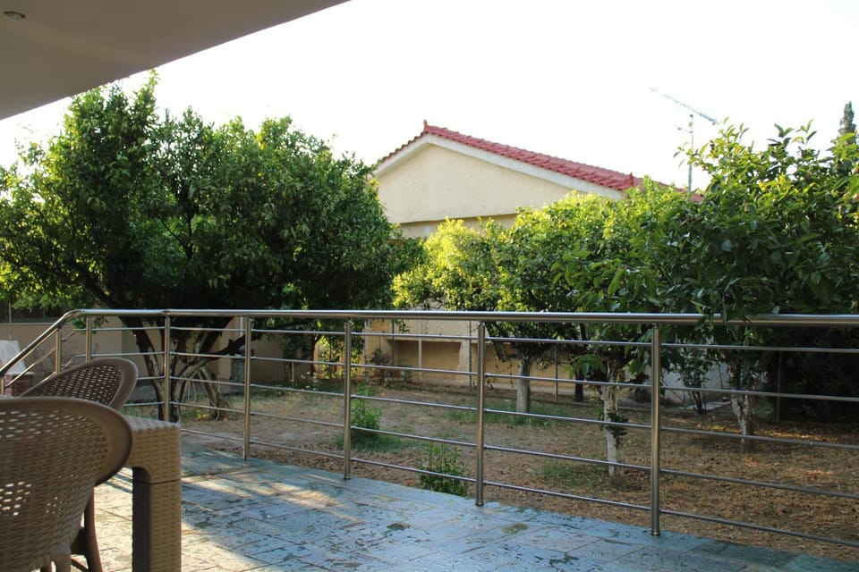 Balcony/Terrace, Garden view