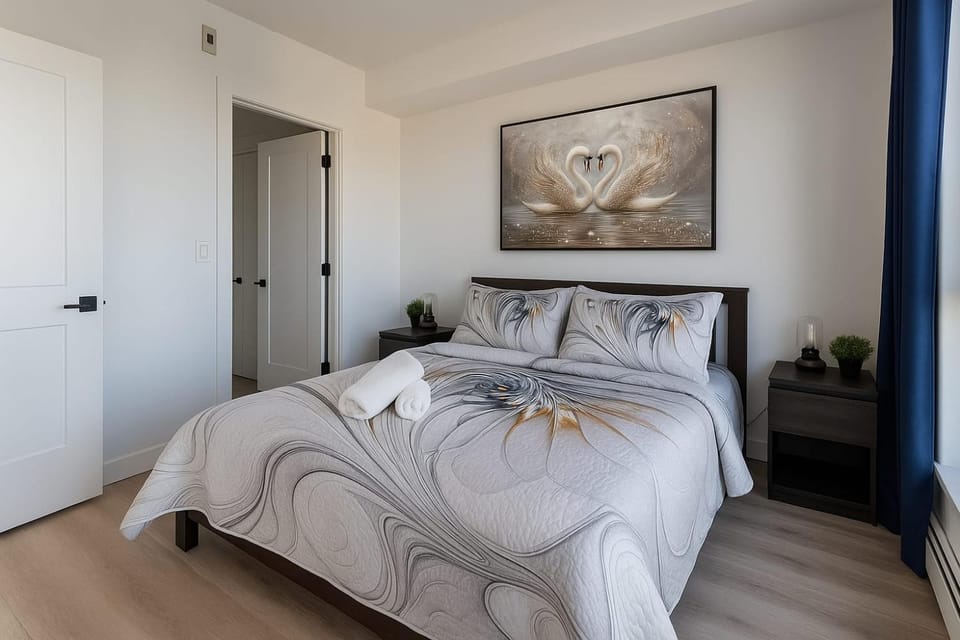 Bed, Photo of the whole room, Decorative detail, Bedroom, City view, towels, wardrobe