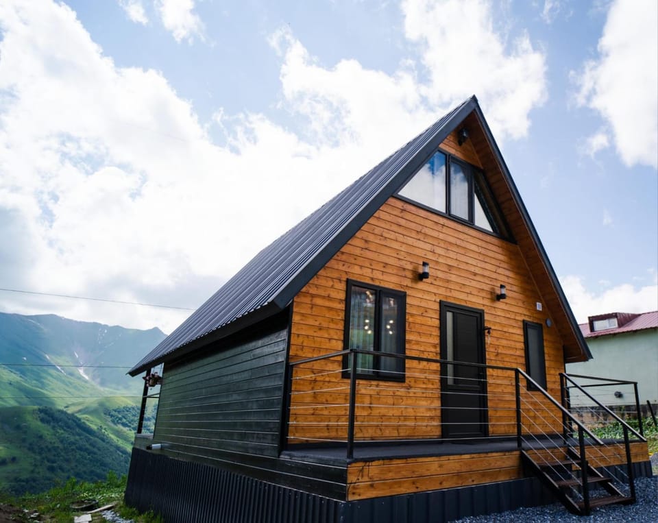 Property building, Day, Natural landscape, Mountain view