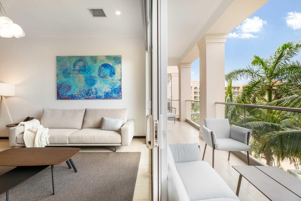 Eagle Beach - Luxury Beachscape 2BR condo - LV302 House in Noord