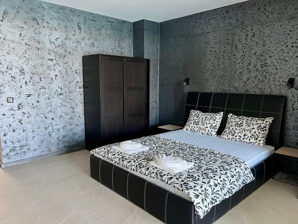 Bed, Bedroom, wardrobe