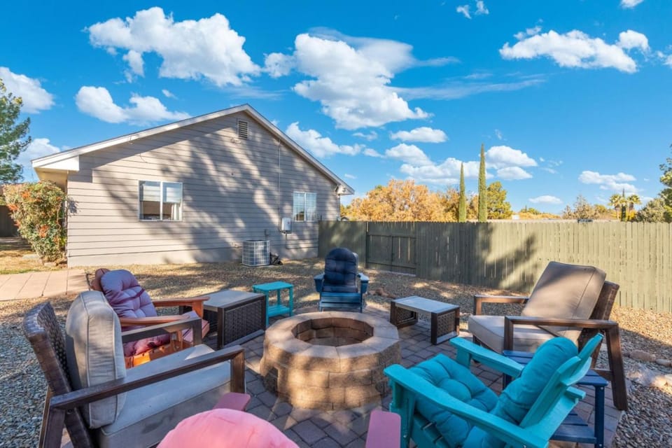 Patio, BBQ facilities