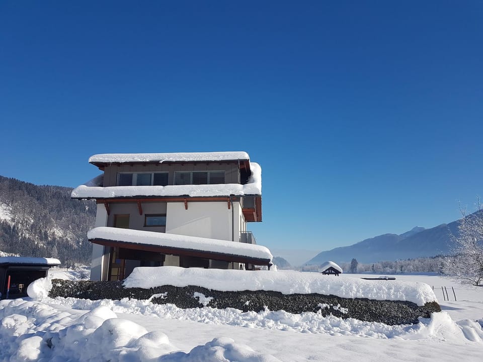 Property building, Winter