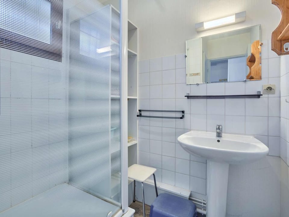 Studio cosy près des thermes avec Wifi et parking, idéal pour 2 personnes - FR-1-841-59 Apartment in Occitanie