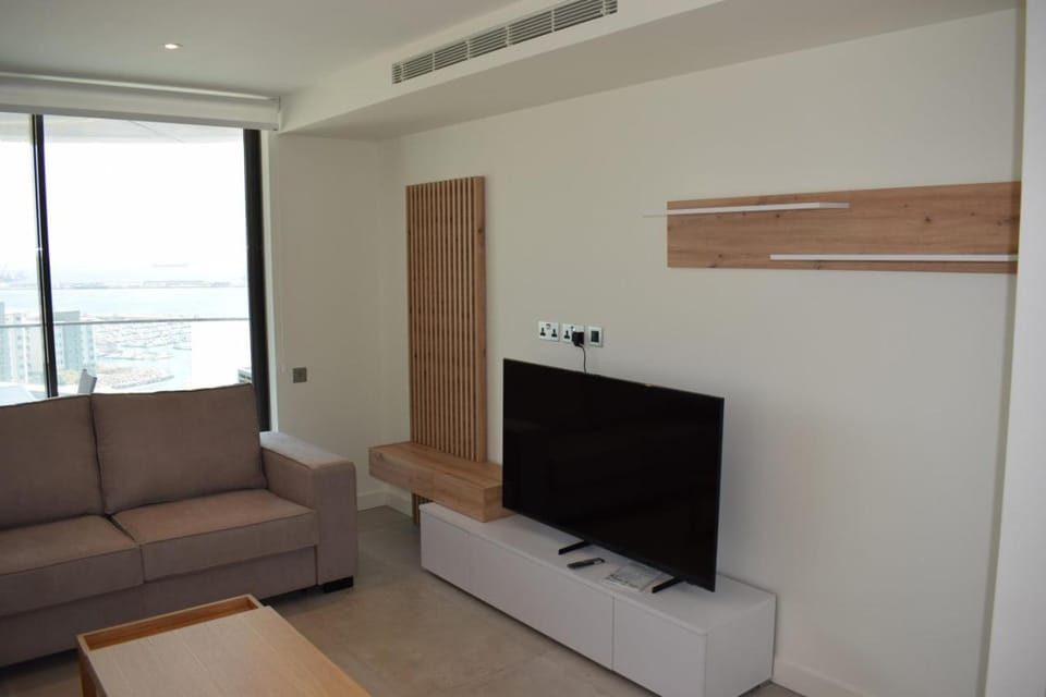 Straits Panoramic Views Apartment in Gibraltar