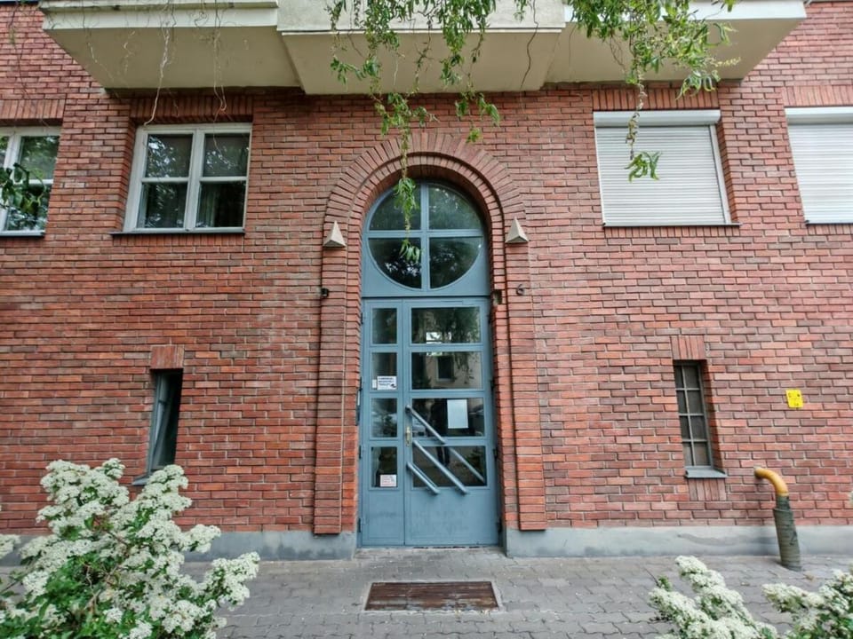 Quelle 1BR Apartment - Short - Long Projects Apartment in Hungary