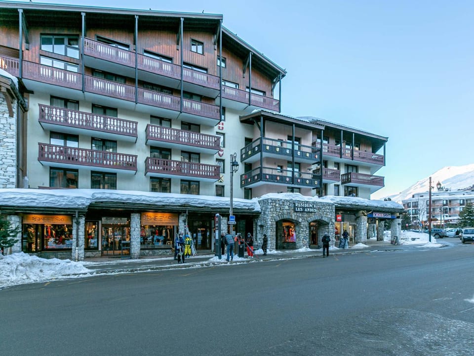 Luxueux appartement 6 pièces avec hammam, cheminée et parking à Val-d'Isère - FR-1-694-428 Apartment in Val dIsere