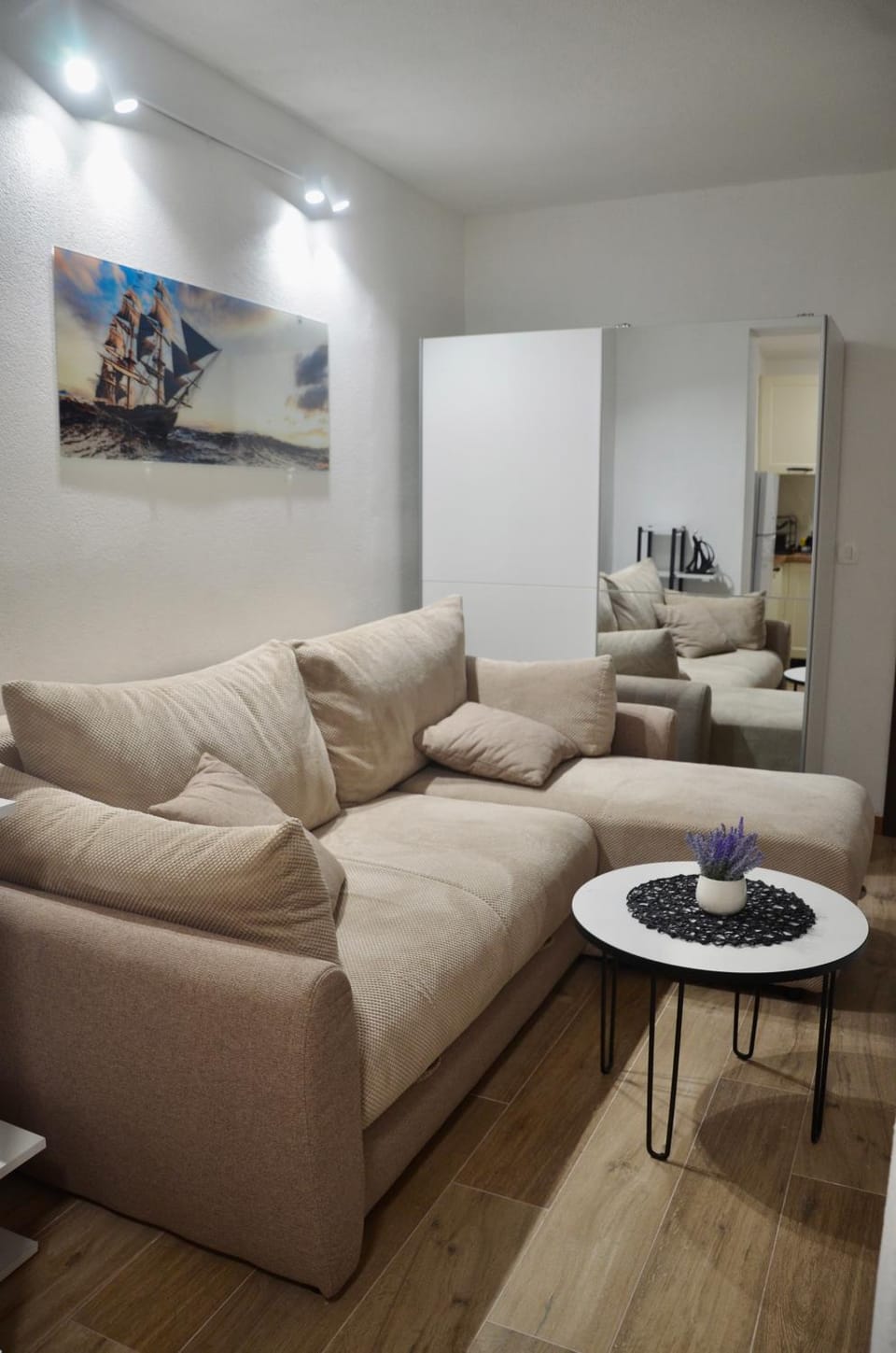 Cozy one bedroom apartment with parking Apartment in Budva Municipality