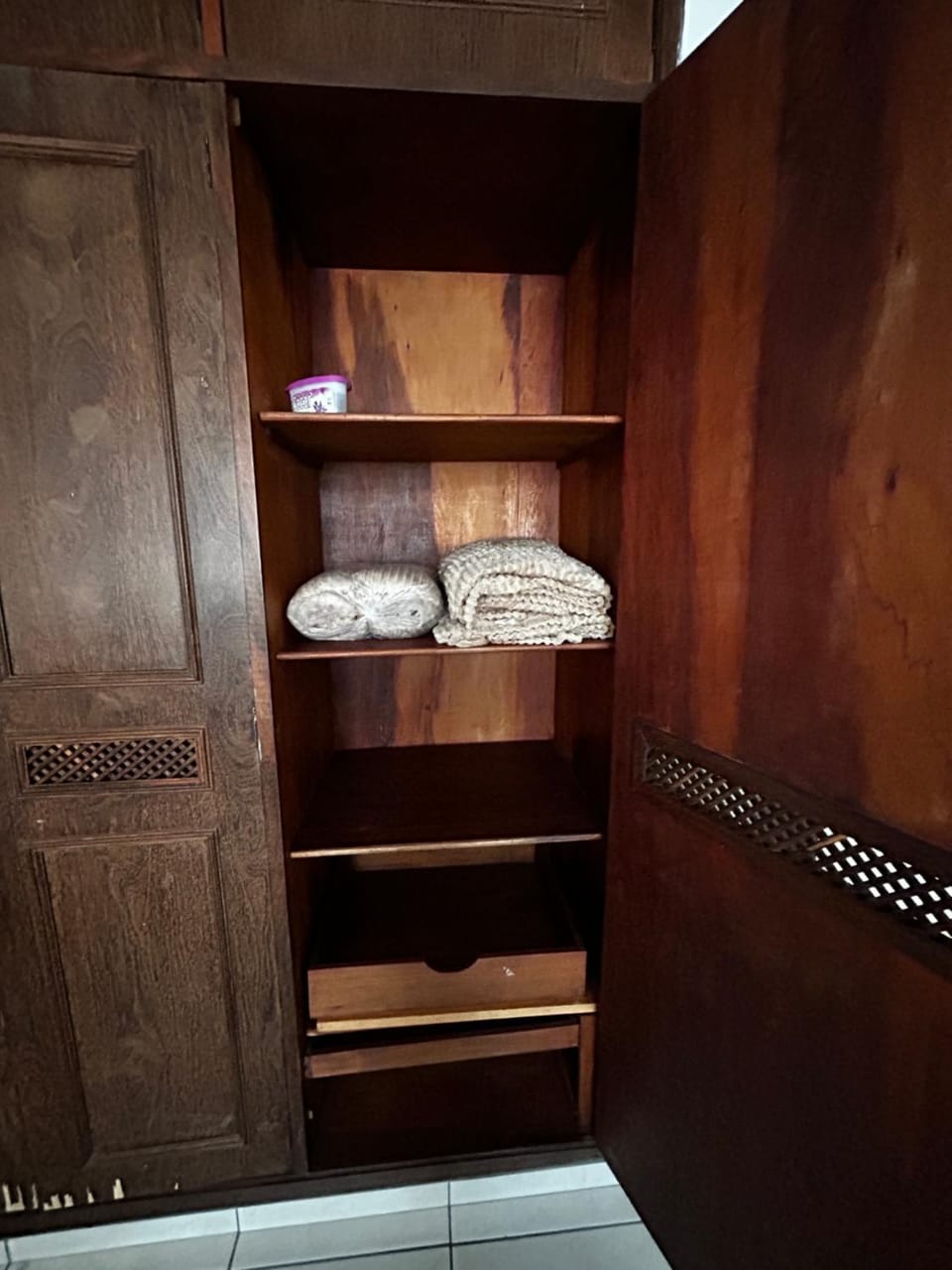 wardrobe