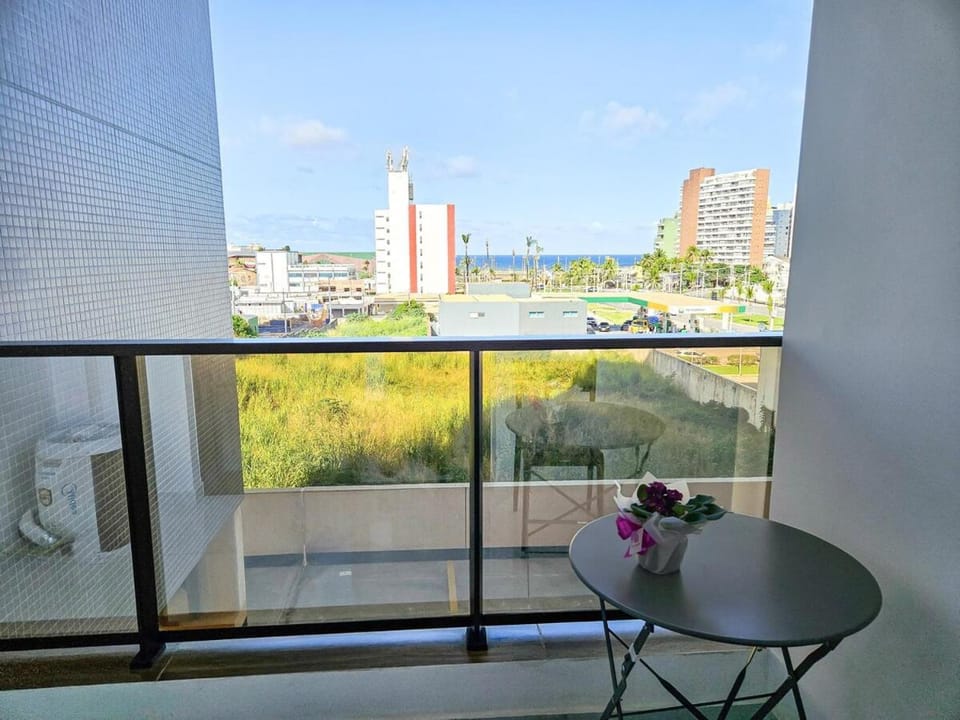 Natural landscape, View (from property/room), Balcony/Terrace, Dining area, City view