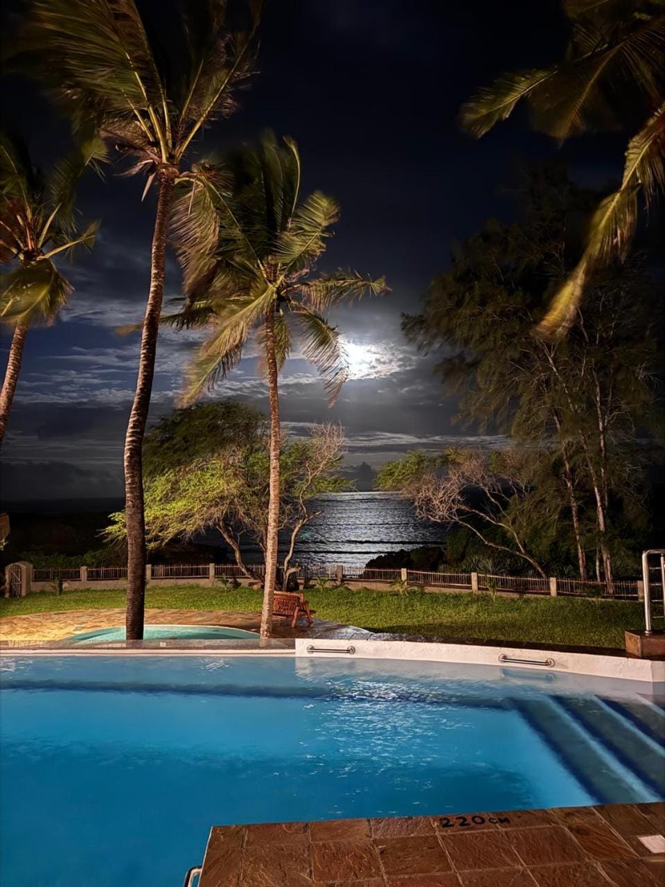 Night, Swimming pool