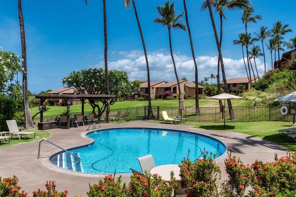 Wailea Ekahi 20J - Secluded Garden Oasis Surrounded by Trees & Tropical Blooms House in Wailea