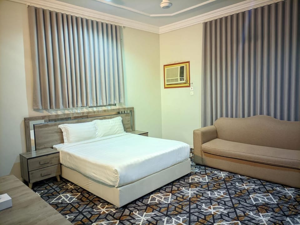 Bedroom, air conditioner