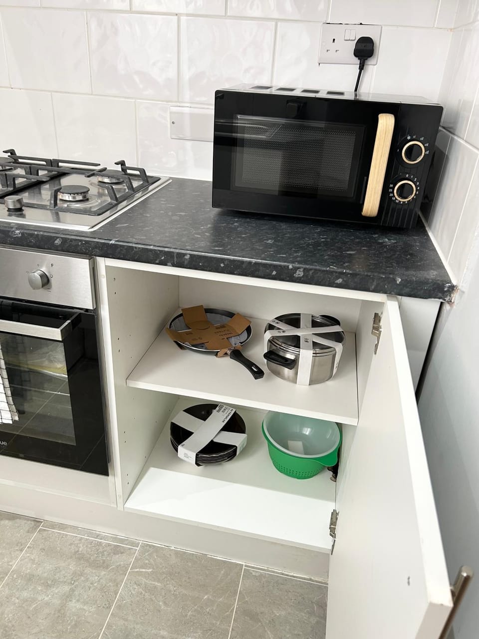Kitchen or kitchenette, stove