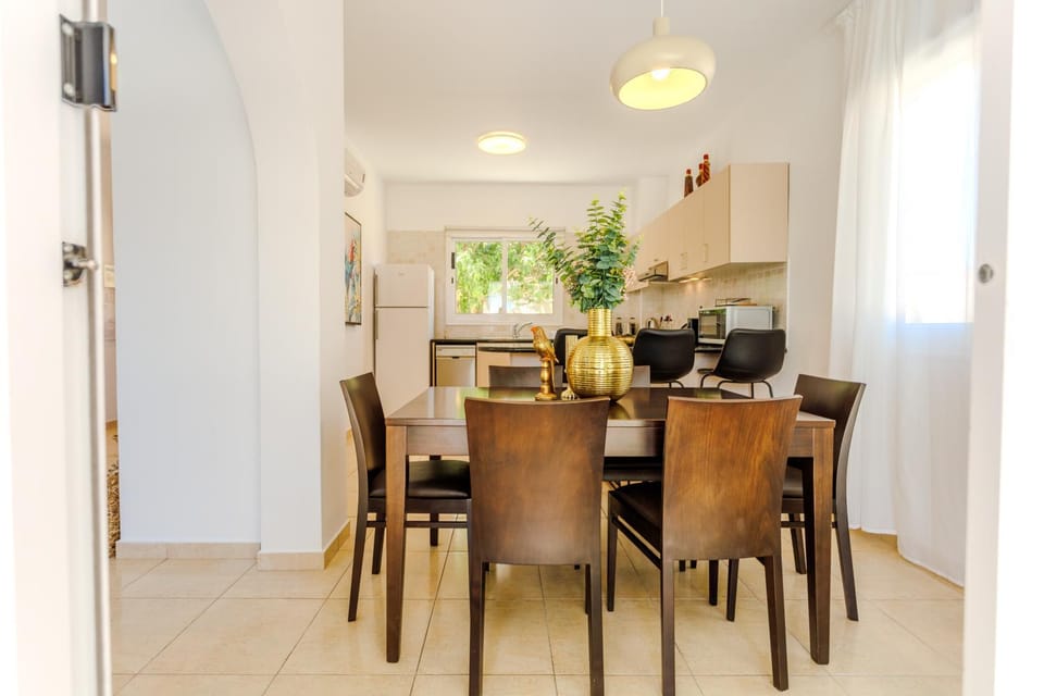 Villa Ronika - Holidays in Coral Bay Villa in Peyia