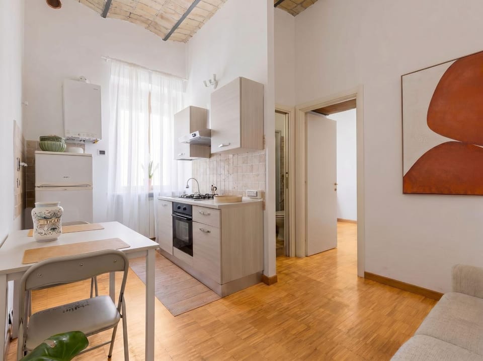 Urban Loft at Colosseum Apartment in Rome