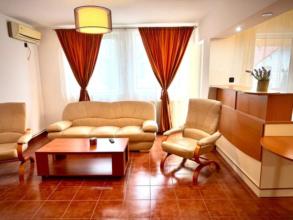 Living room, Seating area, air conditioner