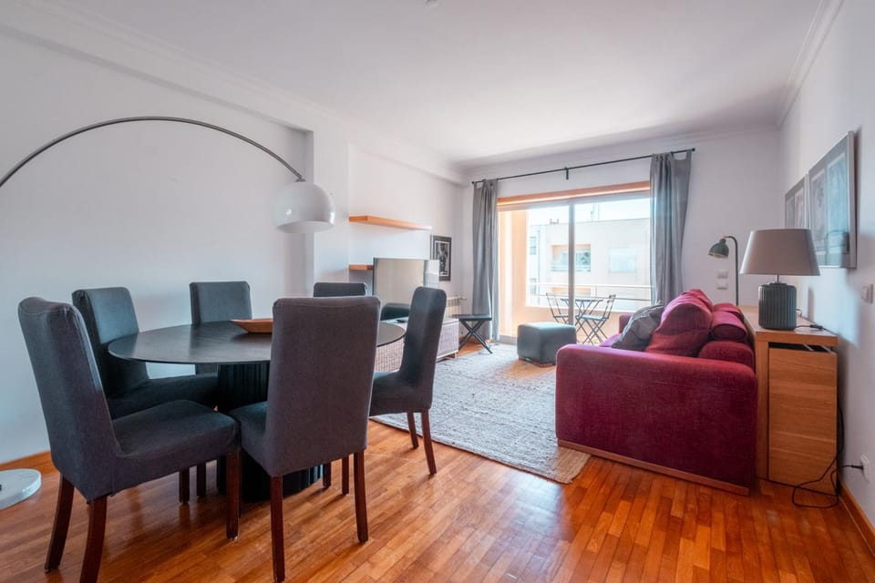 TV and multimedia, Living room, Seating area, Dining area, pet friendly