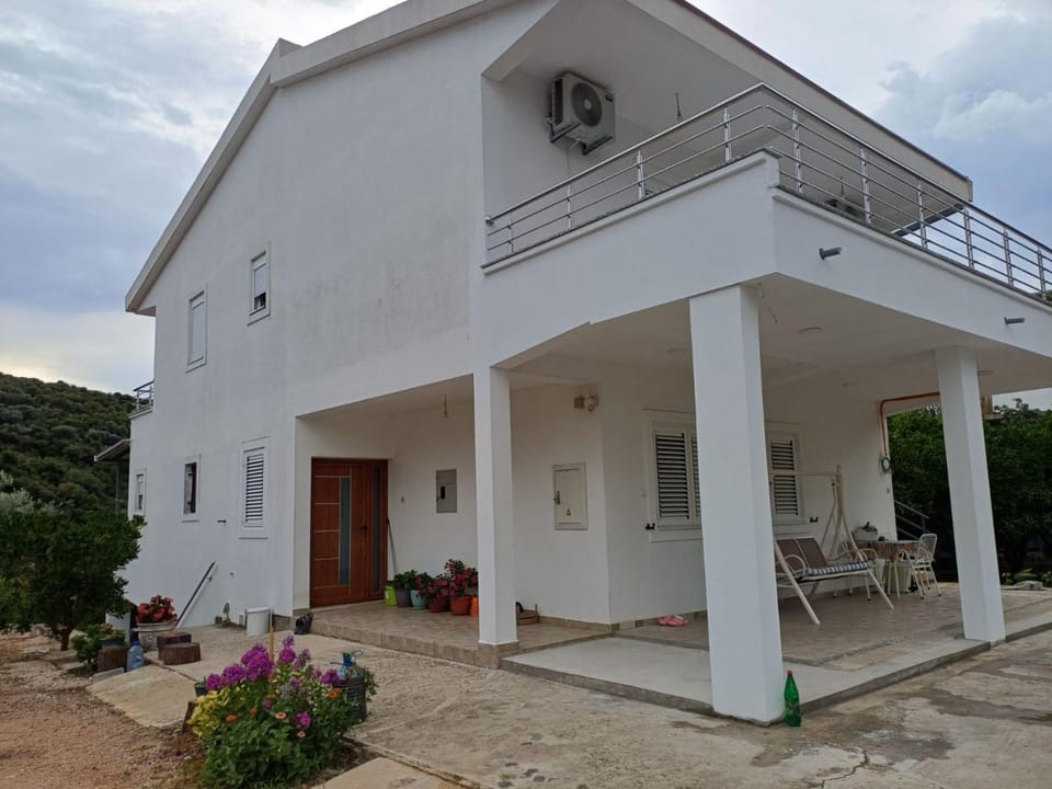 Apartments Ivana Apartment in Ulcinj