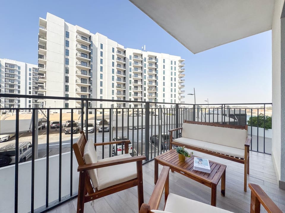 Perfect Studio for Families next to Ferrari World, Sea World, Warner Bros World & Yas Mall Apartment in Abu Dhabi