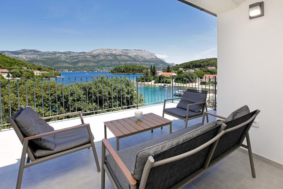 Day, View (from property/room), Balcony/Terrace, Seating area