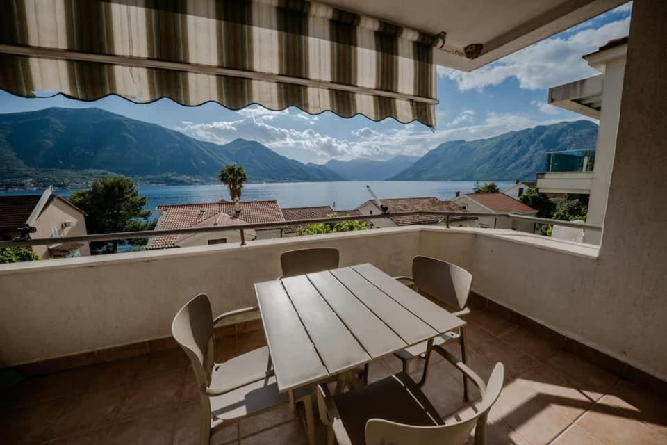Day, Balcony/Terrace