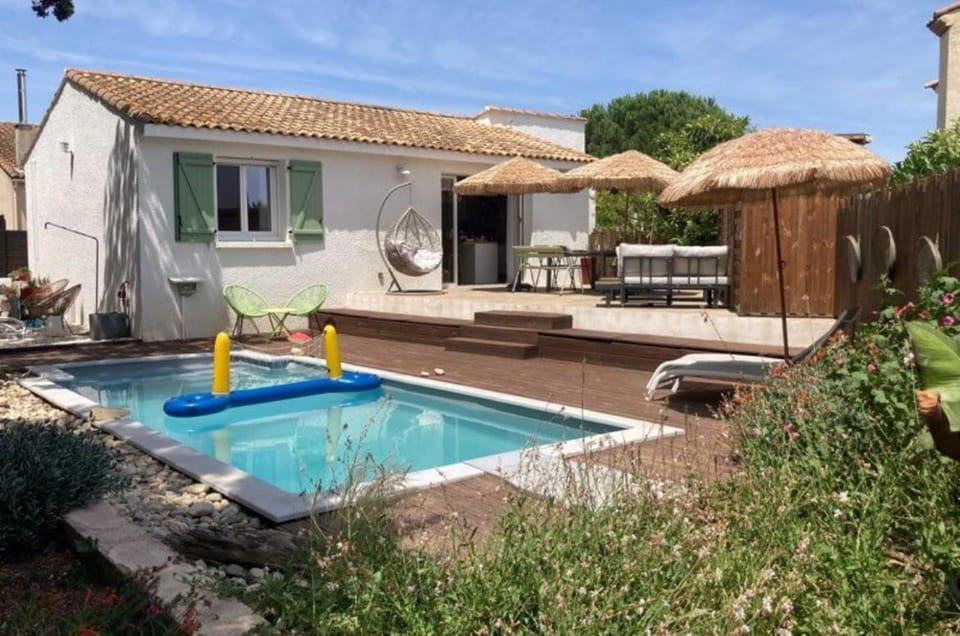 Villa au calme vue rare pinede proche mer et Montpellier House in Lattes