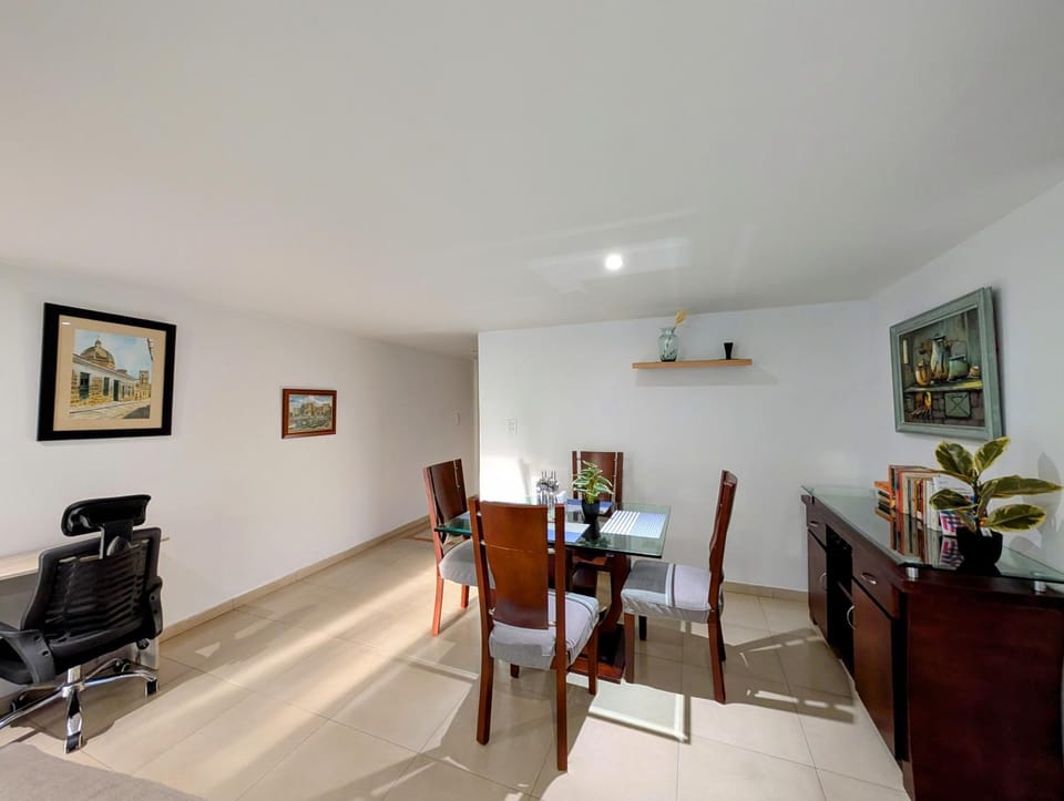 Espectacular apartamento En Chico, Parque 93 y zona T Apartment in Bogota