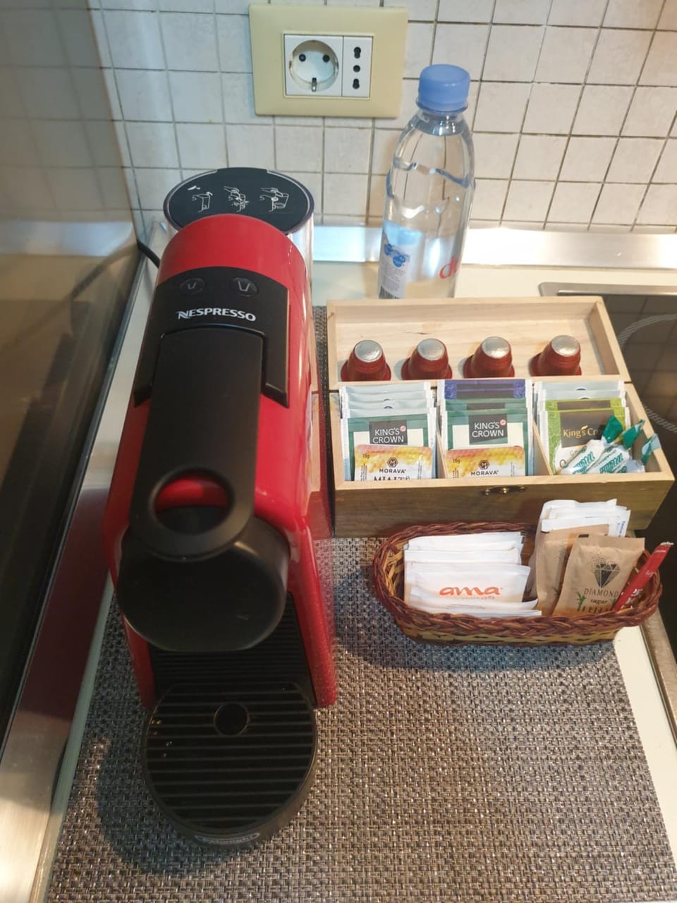 Coffee/tea facilities