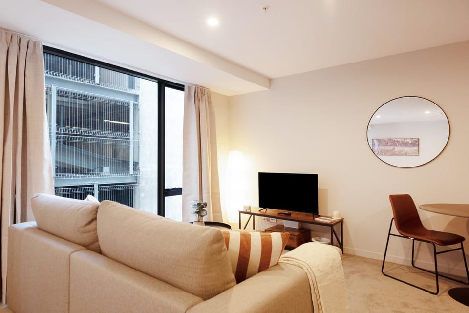 Brand New, Central & Spacious on Victoria Street Apartment in Wellington
