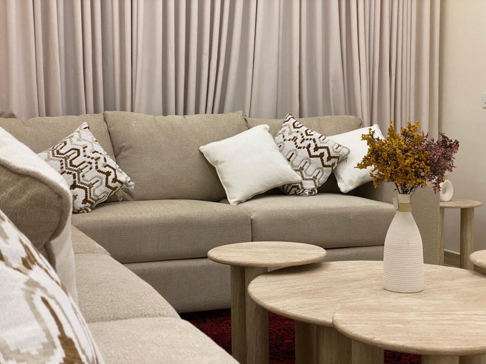 شقة راقية ثلاث غرف نوم وصاله ومطبخ Apartment in Riyadh